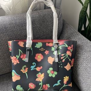 Coach Mollie tote dreamy floral